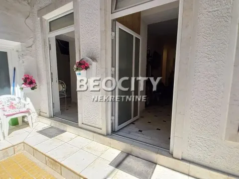 Prodaja, dvosoban stan, 59m², Centar, Novi Sad - image 19