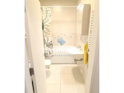Prodaja, trosoban stan, 81m², Ada, Beograd - image 16