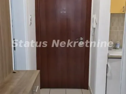 Izdavanje, jednosoban stan, 33m², Centar, Novi Sad - image 6