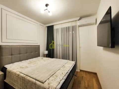 Izdavanje, stan, 47m², New City, Podgorica - image 9