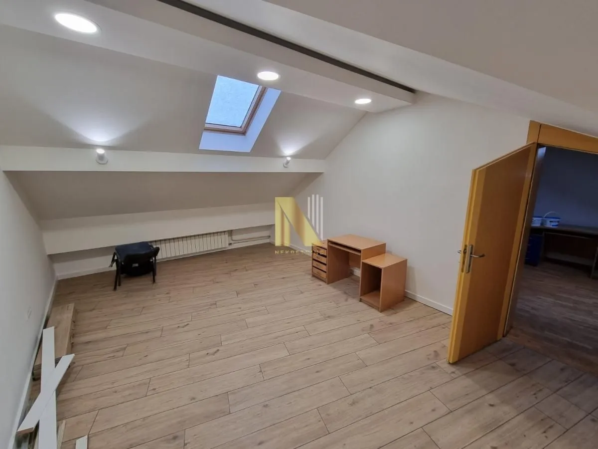 Rent, office space, 120m², Centar, Novi Sad