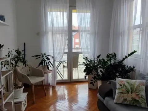 Izdavanje, dvosoban stan, 62m², Spens, Novi Sad Sve Podlokacije - image 2