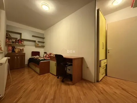 Sale, three bedroom apartment, 87m², Krive livade, Niš - image 10