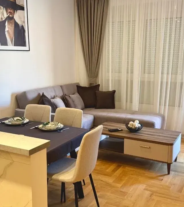 Rent, two bedroom apartment, 62m², Radanovići, Kotor