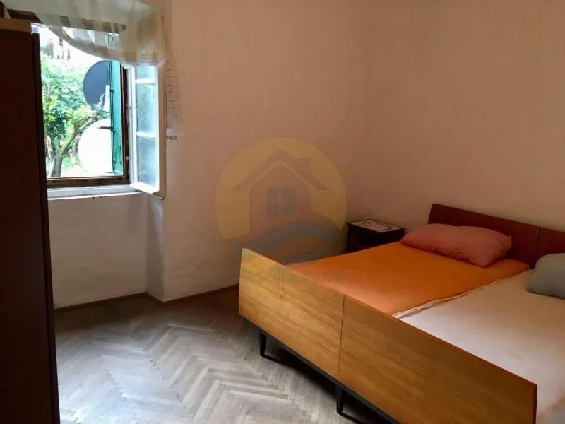 Prodaja, kuća, 80m², Škaljari, Kotor
