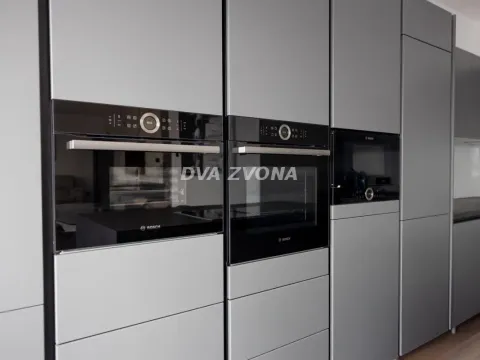 Sale, apartment, 309m², Bulevar Evrope, Novi Sad Sve Podlokacije - image 8