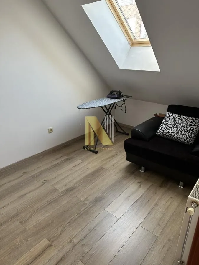 Izdavanje, trosoban stan, 72m², Detelinara, Novi Sad Sve Podlokacije