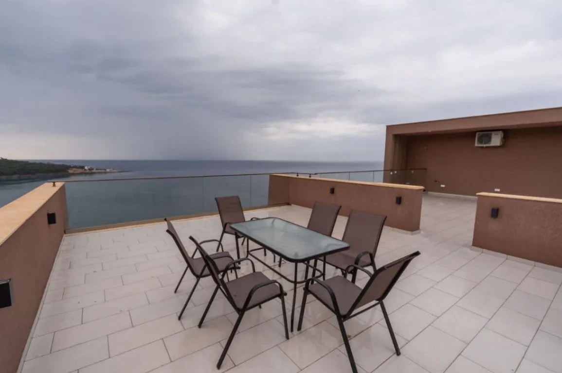 Rent, house, 560m², Dubrava, Bar
