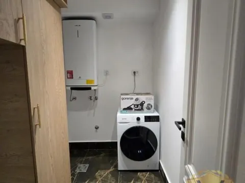 Izdavanje, trosoban stan, 114m², Vračar Hram, Vračar Sve Podlokacije - image 18