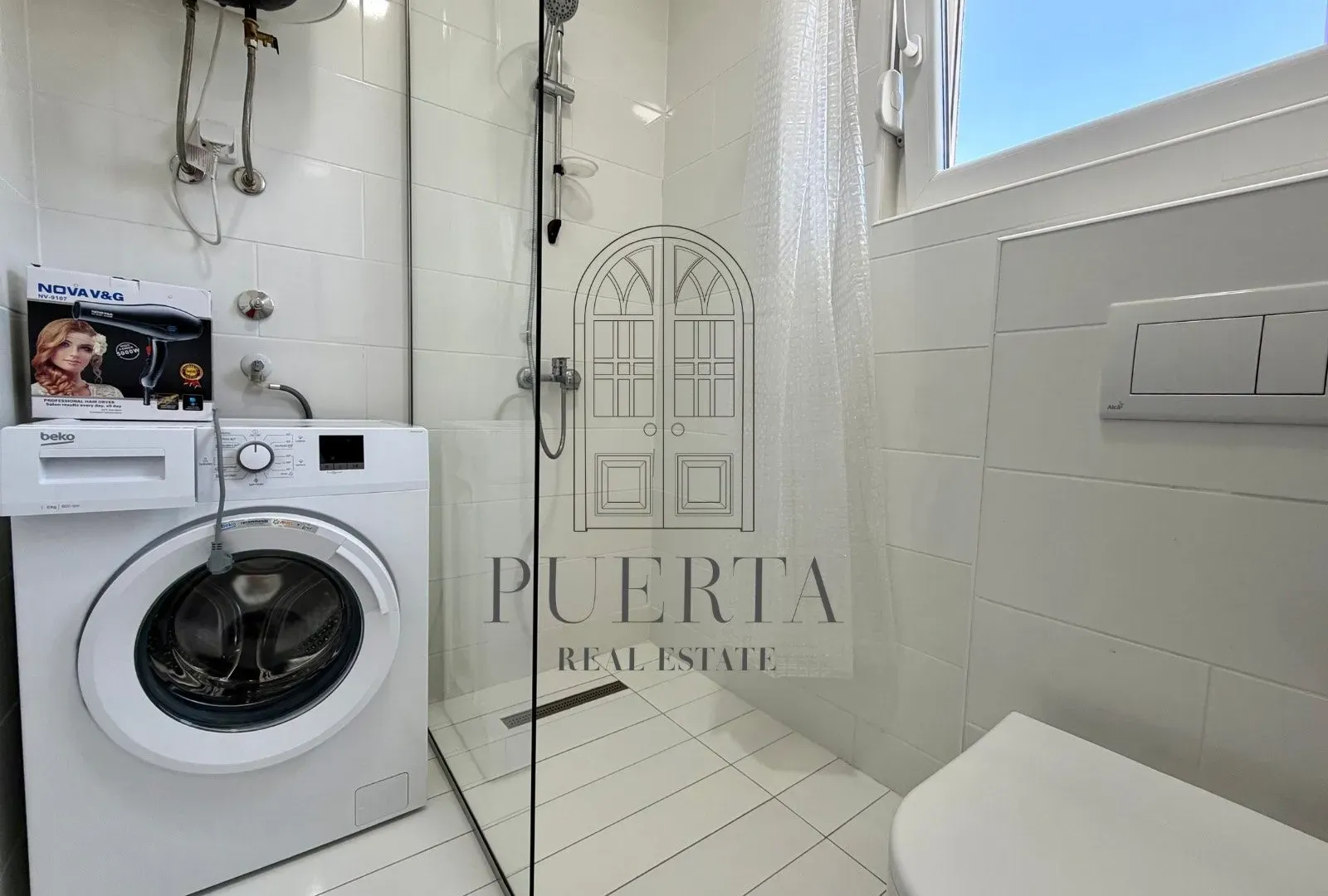 Rent, studio apartment, 27m², Stari Aerodrom, Podgorica
