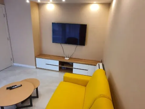 Rent, two bedroom apartment, 55m², Kalimanj, Tivat - image 5