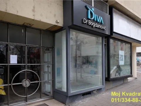 Izdavanje, poslovni prostor, 40m², Slavija, Vračar Sve Podlokacije - image 2