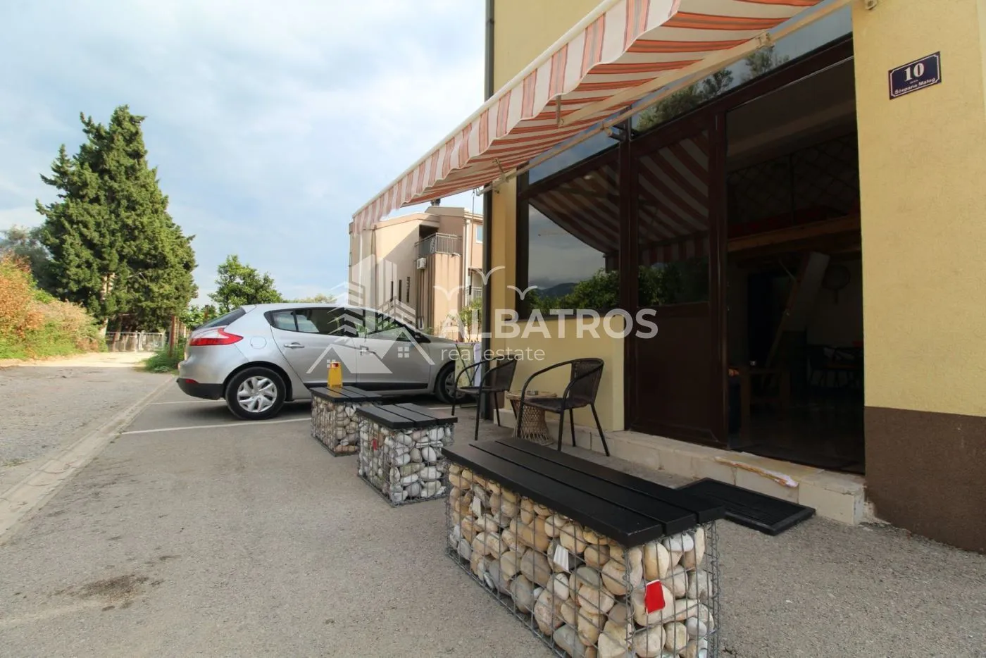 Rent, apartment, 35m², Bar, Crna Gora