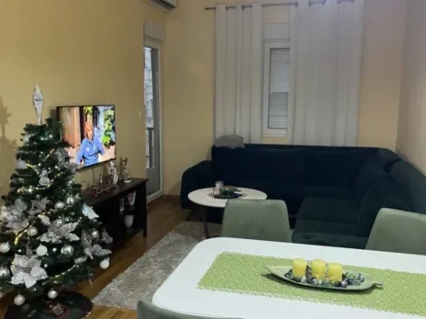 Izdavanje, dvosoban stan, 60m², Ljubović, Podgorica - image 3