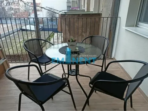 Izdavanje, dvosoban stan, 42m², Vračar Sve Podlokacije, Beograd - image 8