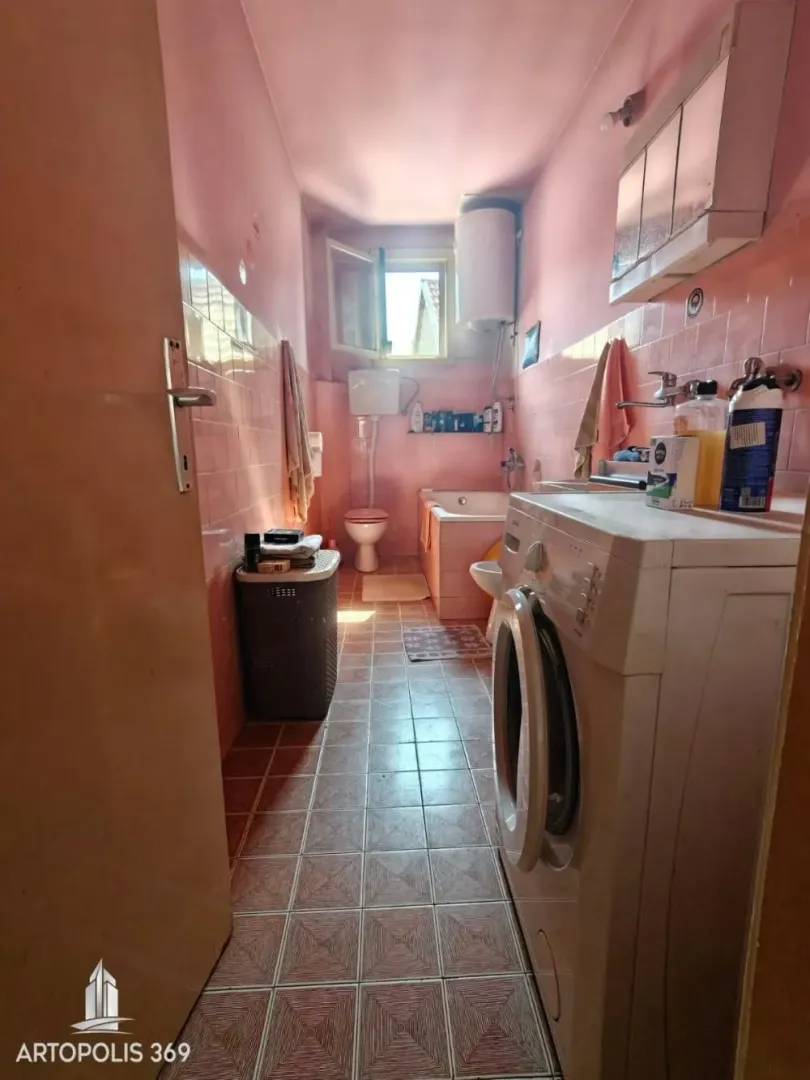 Sale, house, 155m², Dobanovci, Surčin