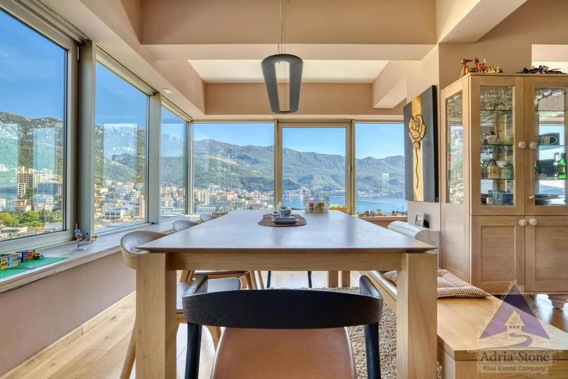 Sale, three bedroom apartment, 167m², Zavala, Budva