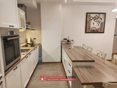 Izdavanje, dvosoban stan, 75m², Rozino, Budva - image 4