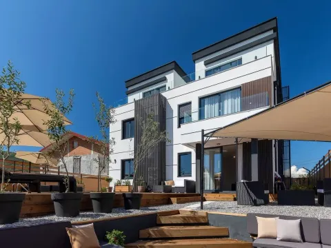 Sale, three bedroom apartment, 120m², Jaz, Budva - image 10