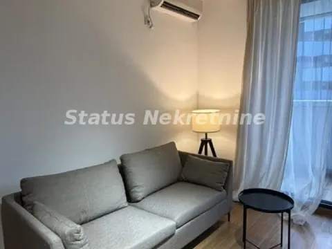 Izdavanje, dvosoban stan, 42m², Centar, Novi Sad - image 2