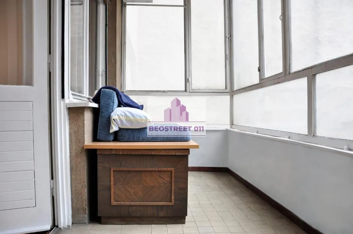 Sale, three bedroom apartment, 82m², Vračar Hram, Vračar Sve Podlokacije