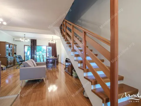 Prodaja, trosoban stan, 130m², Risan, Kotor - image 11