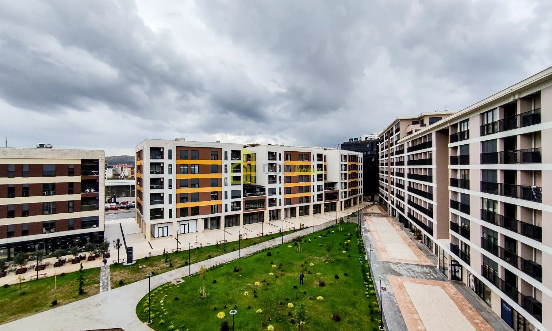 Prodaja, dvosoban stan, 127m², Kruševac, Podgorica