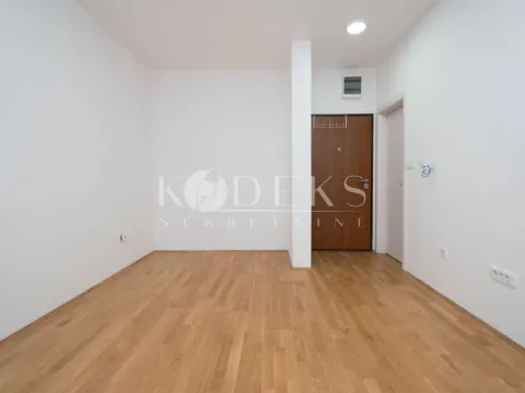 Izdavanje, garsonjera, 23m², Zabjelo, Podgorica - image 2