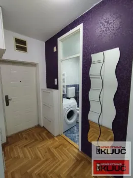 Izdavanje, dvosoban stan, 55m², Novo naselje, Novi Sad - image 8