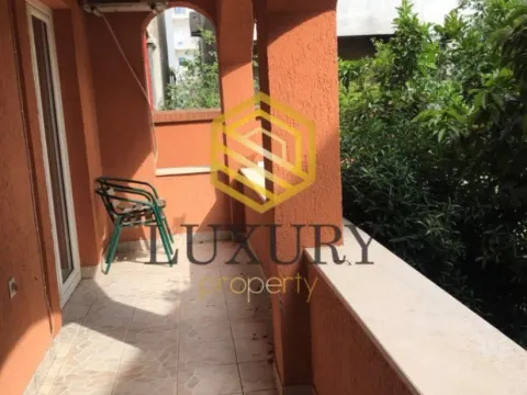 Izdavanje, jednosoban stan, 60m², Stari Aerodrom, Podgorica - image 4