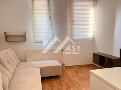 Izdavanje, stan, 16m², Centar, Novi Sad - image 3