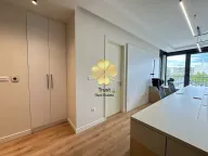 Izdavanje, poslovni prostor, 58m², Kod Capital Plaze, Podgorica - image 4