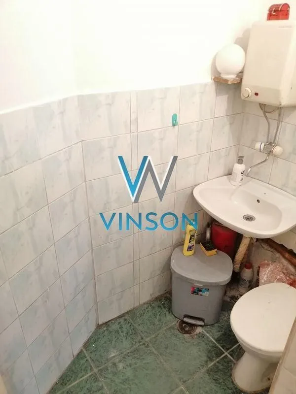 Rent, office space, 30m², Rotkvarija, Novi Sad Sve Podlokacije