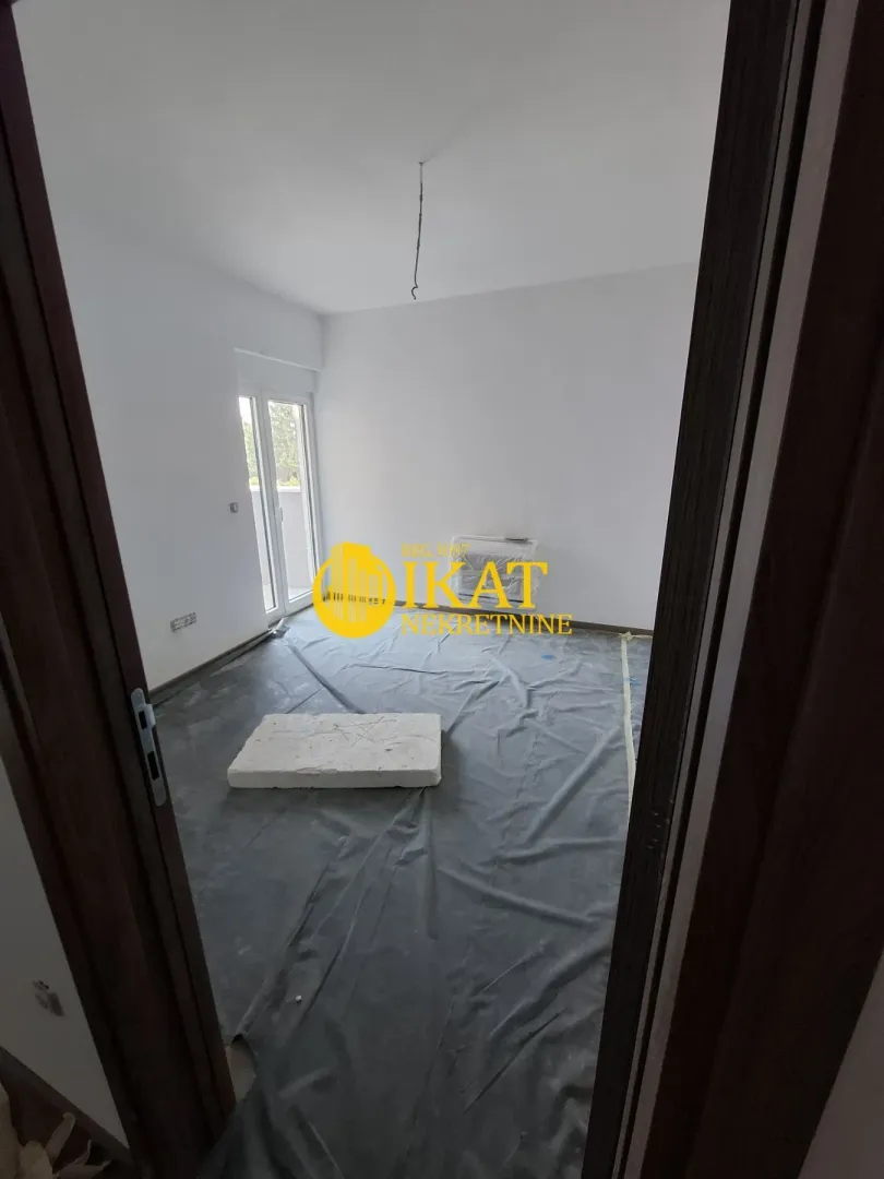 Prodaja, trosoban stan, 82m², Jajinci, Voždovac Sve Podlokacije