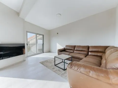 Prodaja, kuća, 250m², Utjeha, Bar - image 24