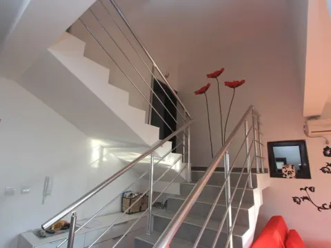 Prodaja, stan, 110m², Rafailovići, Budva - image 4
