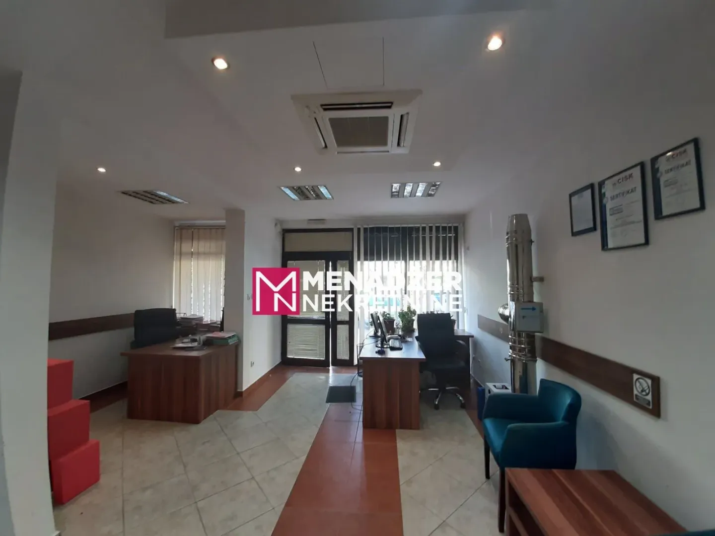 Rent, office space, 81m², Krivi Most, Podgorica