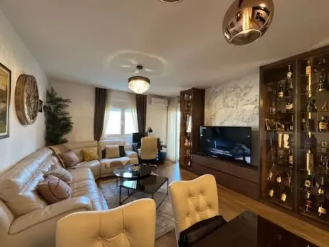Prodaja, dvosoban stan, 77m2, New City, Podgorica Prodaja, dvosoban stan, 77m2, New City, Podgorica