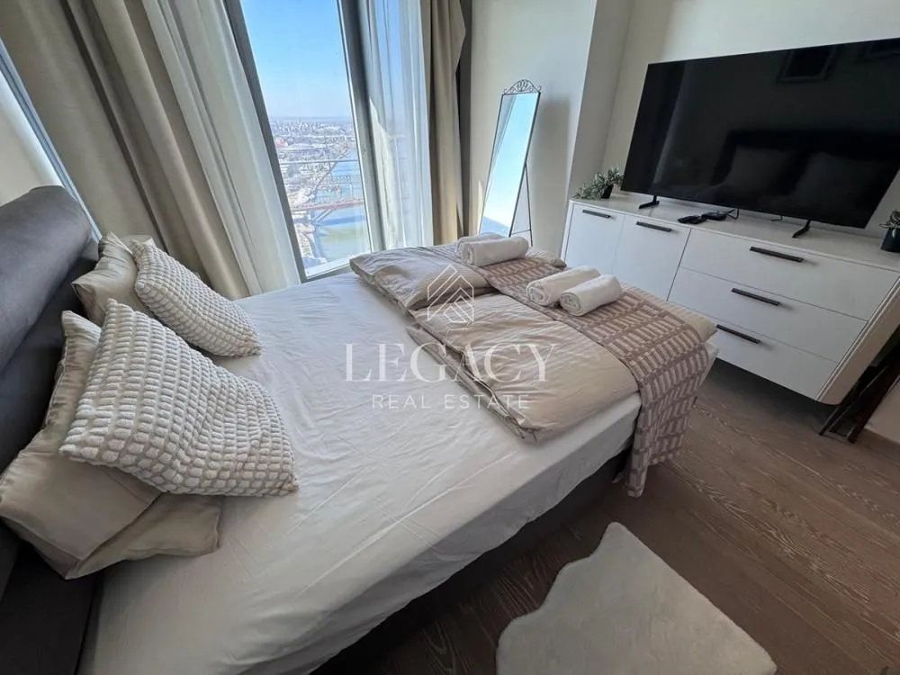 Izdavanje, dvosoban stan, 60m², Savski Venac, Beograd
