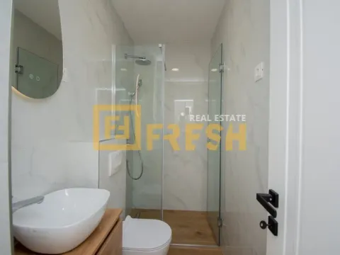 Izdavanje, trosoban stan, 121m², Gorica C, Podgorica - image 16