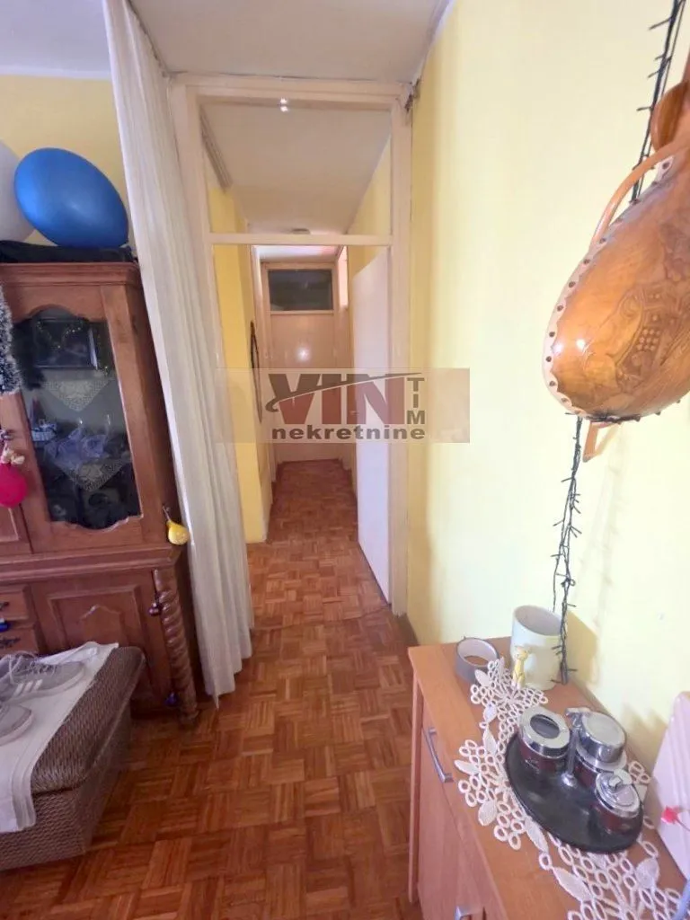 Sale, three bedroom apartment, 72m², Vračar Sve Podlokacije, Beograd