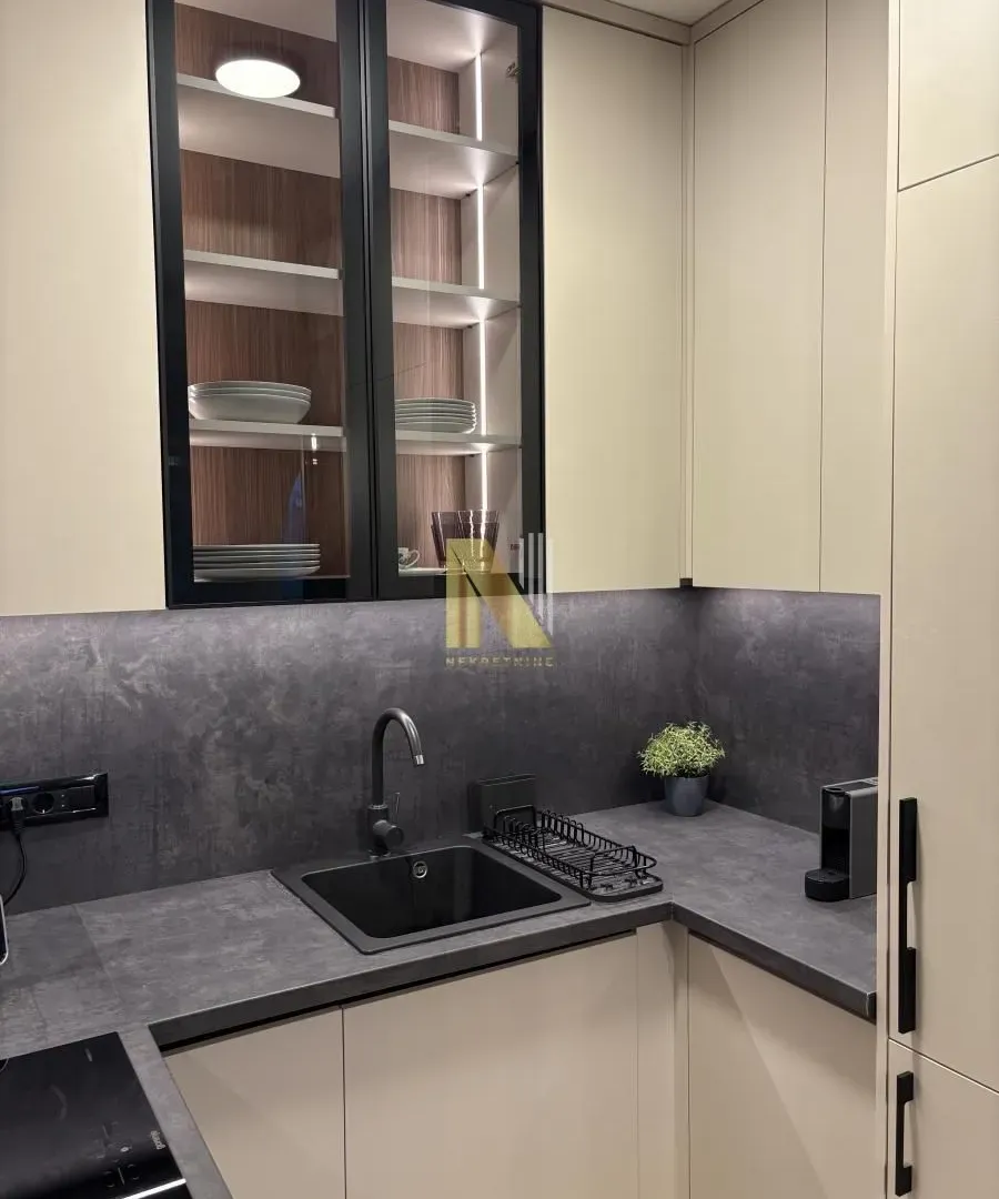 Izdavanje, jednosoban stan, 43m², Grbavica, Novi Sad Sve Podlokacije