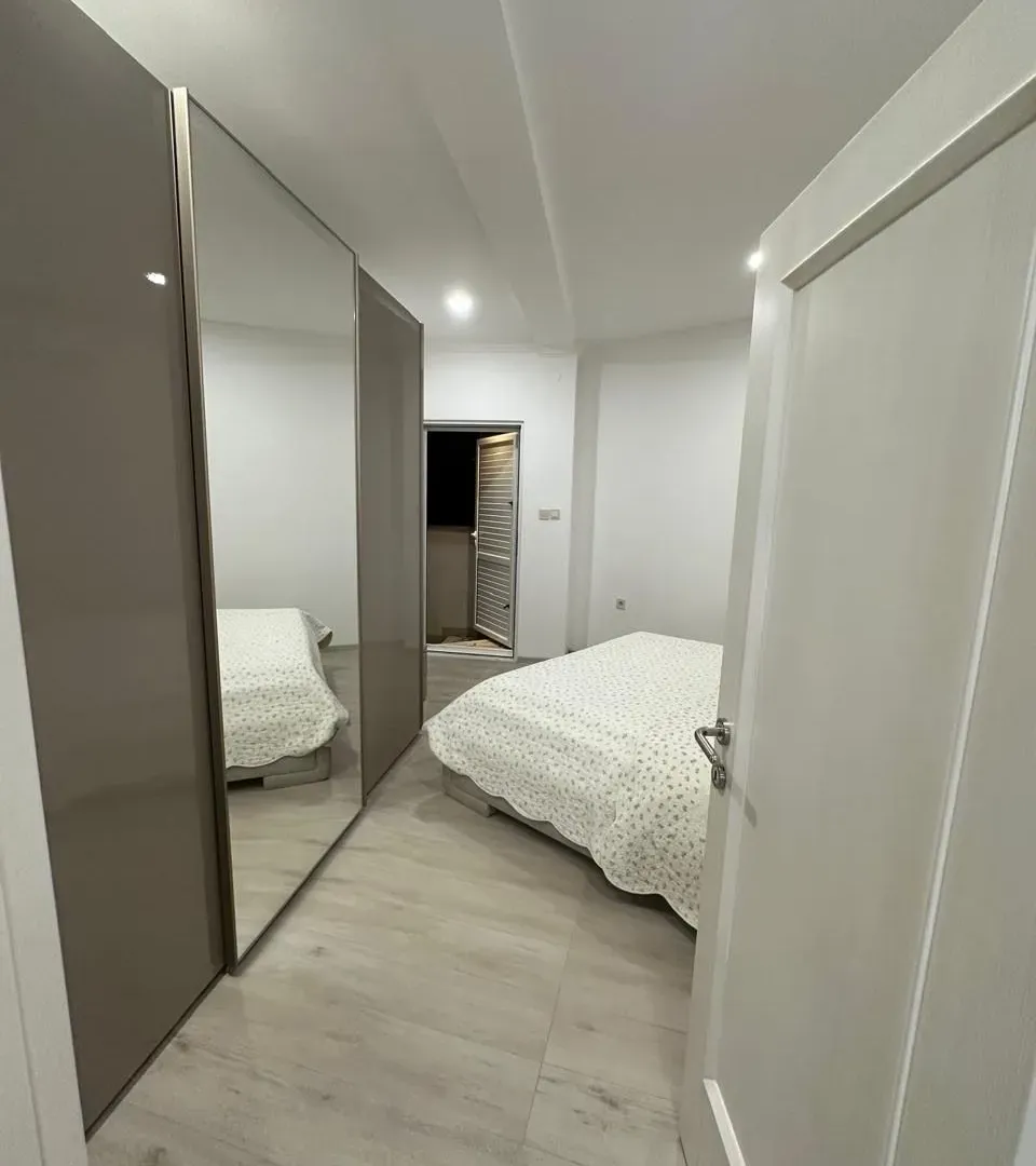 Rent, one bedroom apartment, 54m², Risan, Kotor