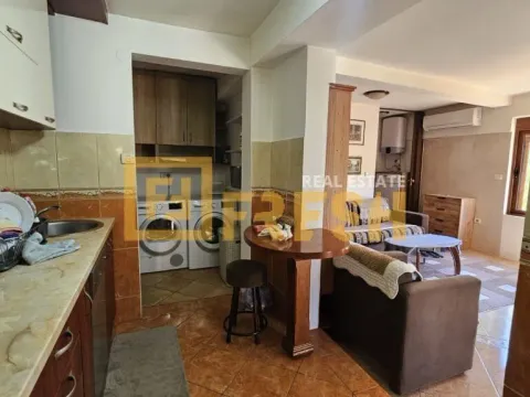 Rent, house, 94m², Mareza, Podgorica - image 6