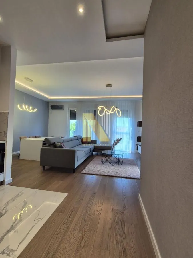 Rent, three bedroom apartment, 85m², Lipov gaj, Novi Sad Sve Podlokacije