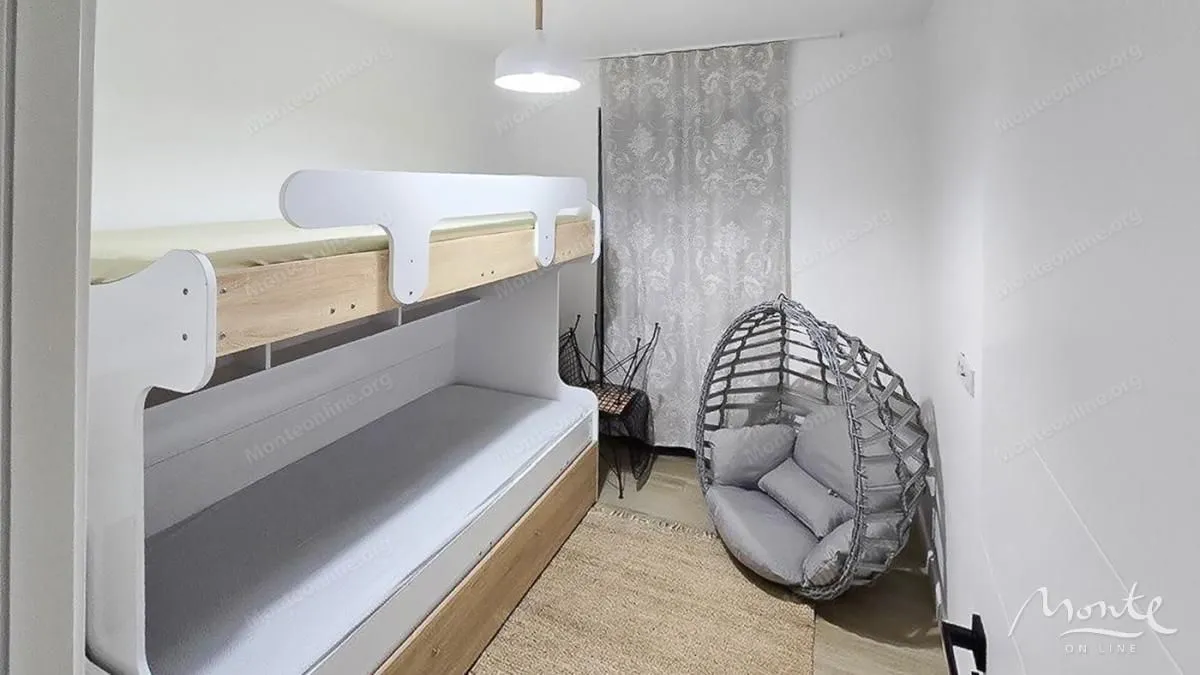 Prodaja, dvosoban stan, 52m², Tivat, Crna Gora