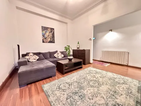 Izdavanje, stan, 50m², Beograd, Srbija - image 2