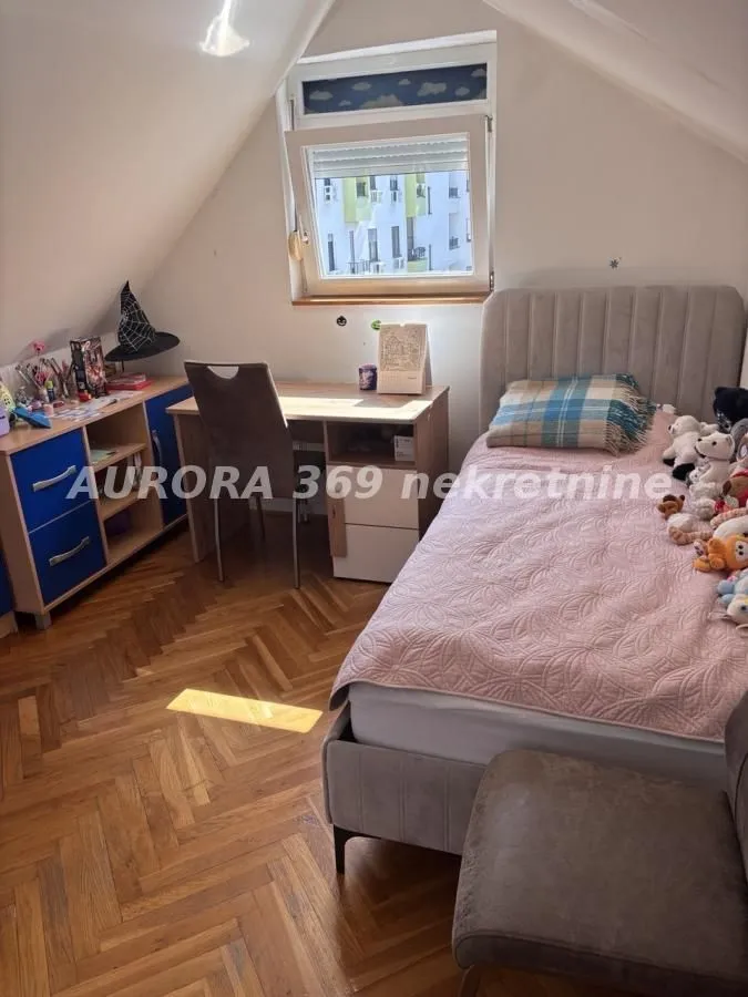 Prodaja, trosoban stan, 48m², Grbavica, Novi Sad Sve Podlokacije