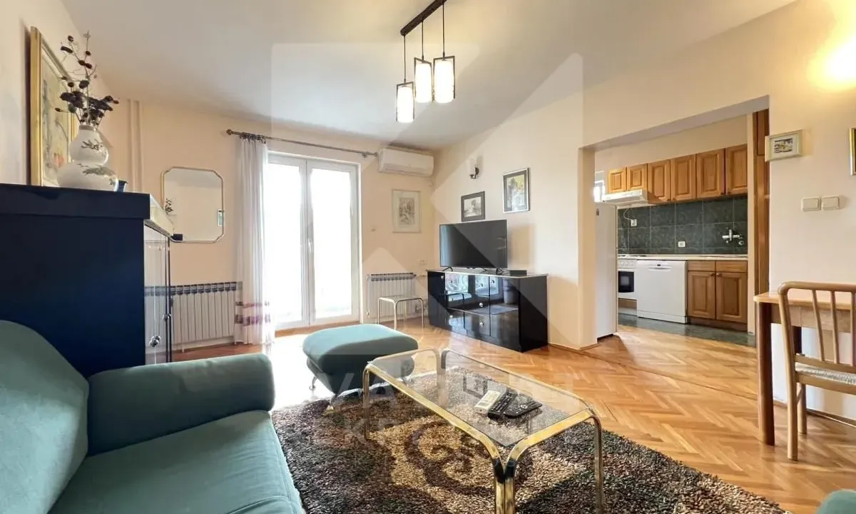 Izdavanje, dvosoban stan, 58m², Zagorič, Podgorica