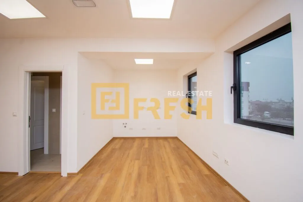 Rent, office space, 276m², Zabjelo, Podgorica